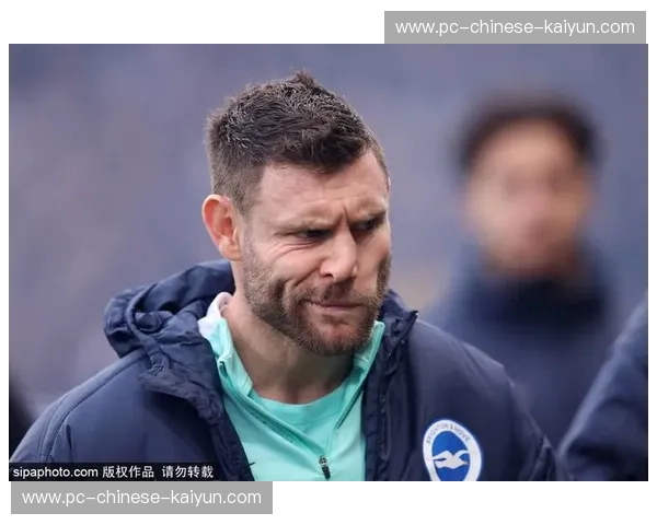 维拉公园的掌声：利物浦老将米尔纳替补登场完成生涯第650次英超出场